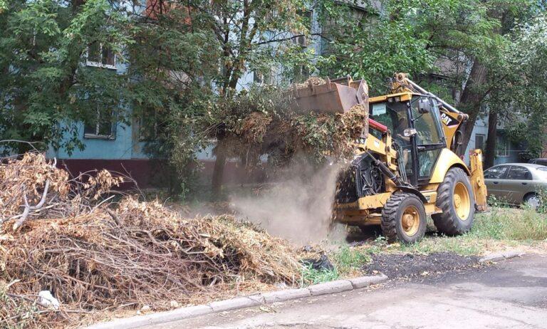 У Вознесенівському районі Запоріжжя приберуть понад 700 тонн сміття