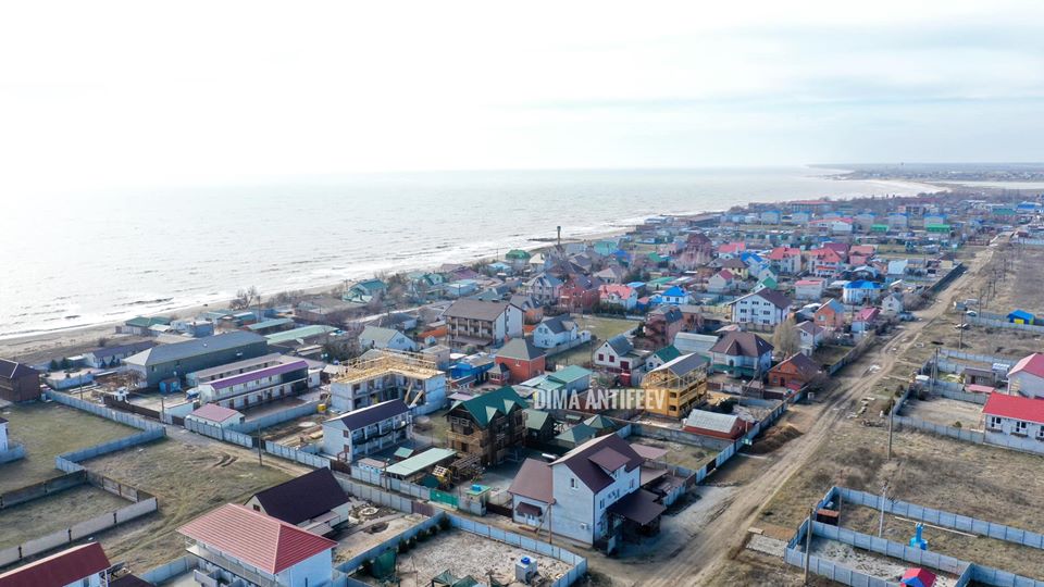 melitopolskij-fotograf-pokazal-pervye-dni-vesny-v-primorskom-posade-foto