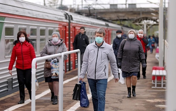 Запорожцев продолжают штрафовать за отсутствие масок