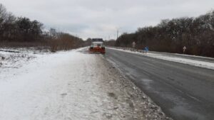 В Запорожской области определены места стоянок для транспорта в зимний период