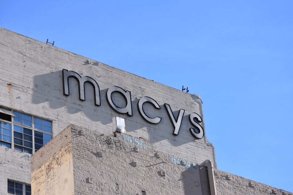 Как оформить заказ на официальном сайте Macy's с доставкой в Украину