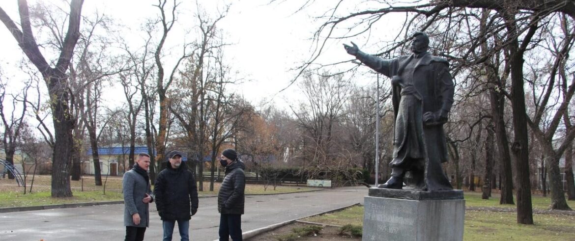 Памятник Богдану Хмельницкому