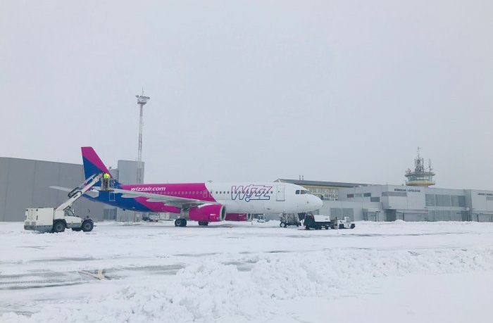 "Wizz Air" изменила летную программу