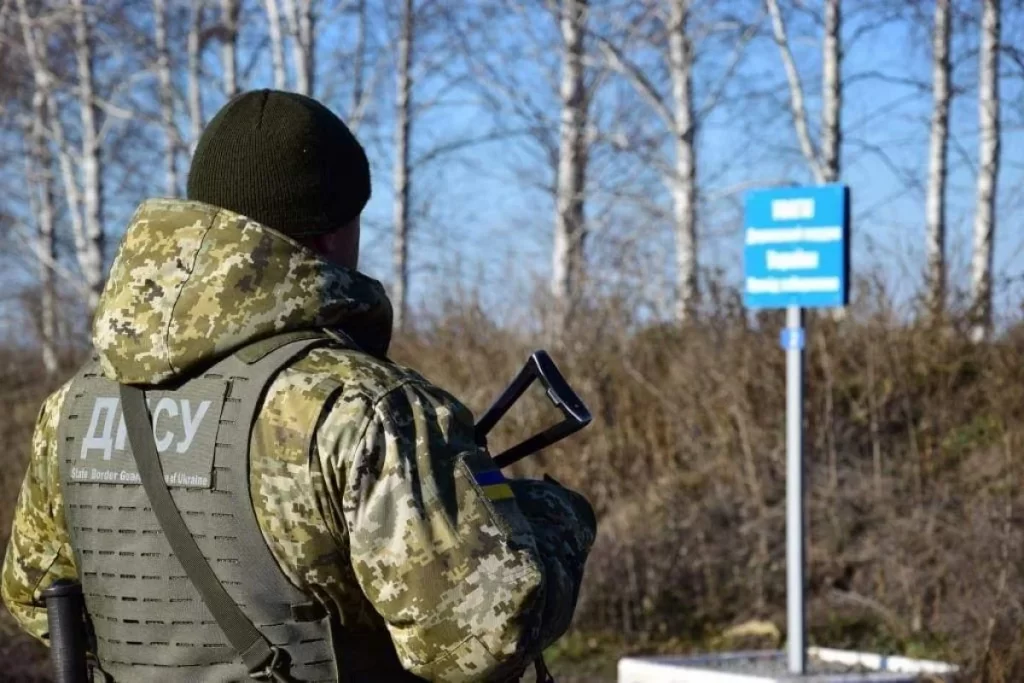 Режим чрезвычайного положения введут в Запорожской области