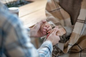 Запорожцы, приютившие переселенцев, могут подать заявку на компенсацию расходов онлайн (ИНСТРУКЦИЯ)