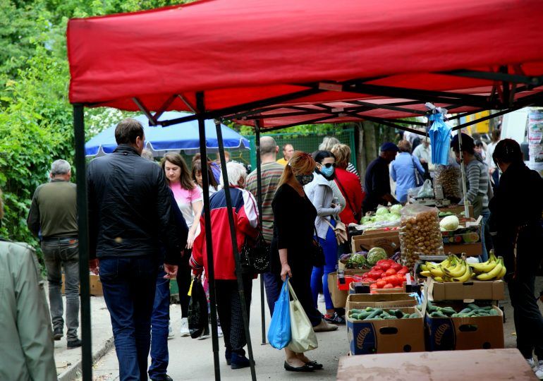 Стихийные рынки в Запорожье хотят ликвидировать