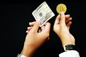 Актуальность вывода Bitcoin (BTC) на карту А-Банк через криптовалютный обменник