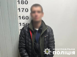 Чоловік обікрав магазин військового спорядження у Запоріжжі та викрав скутер (ФОТО)