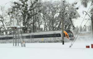 Запоріжців попереджають про затримку поїздів