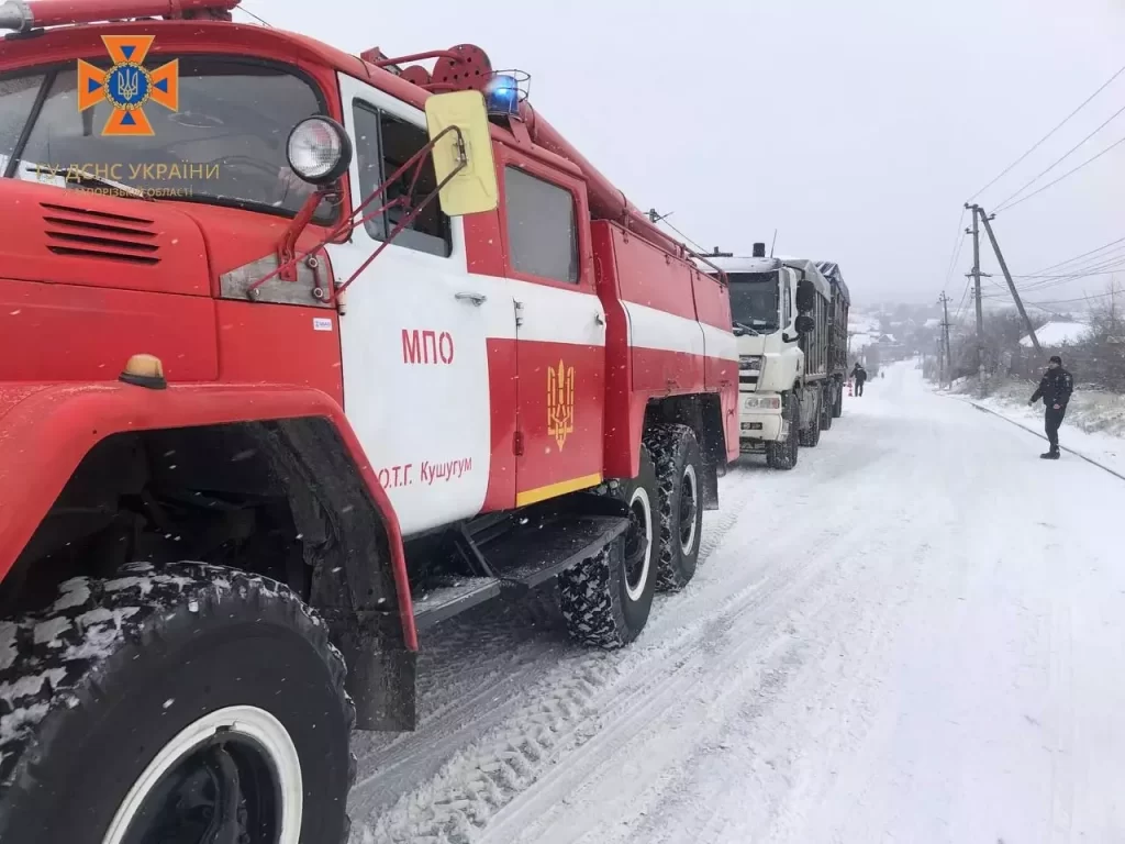 Рятувальники надали допомогу водіям у Запорізькій області