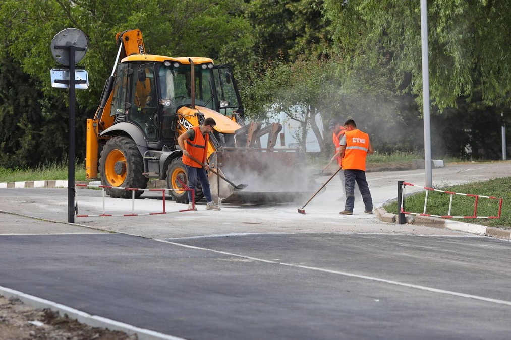 У парку Перемоги в Запоріжжі відновили дорогу