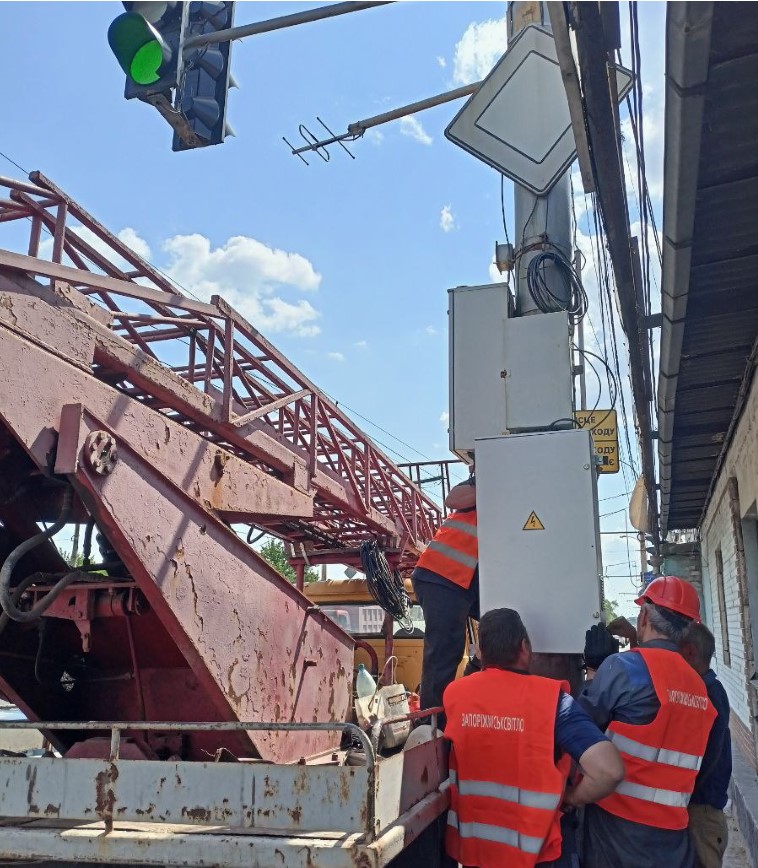 На світлофори встановлюють джерела безперебійного живлення