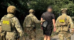 Залякували та викрадали запоріжців: поліція затримала групу осіб (ВІДЕО)