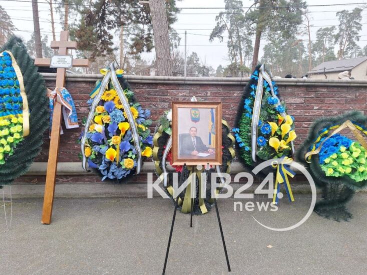 Поховання Євгена Матвєєва в Бучі.