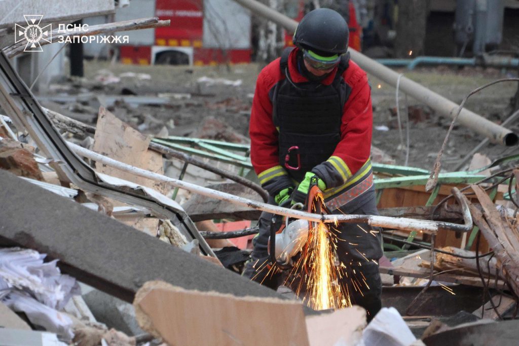 Внаслідок російської атаки 18 січня на Запоріжжя загинув чоловік