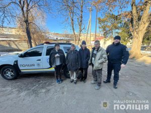 Полями через блокпости до дому: на Запоріжжі постраждала родина (ФОТО)